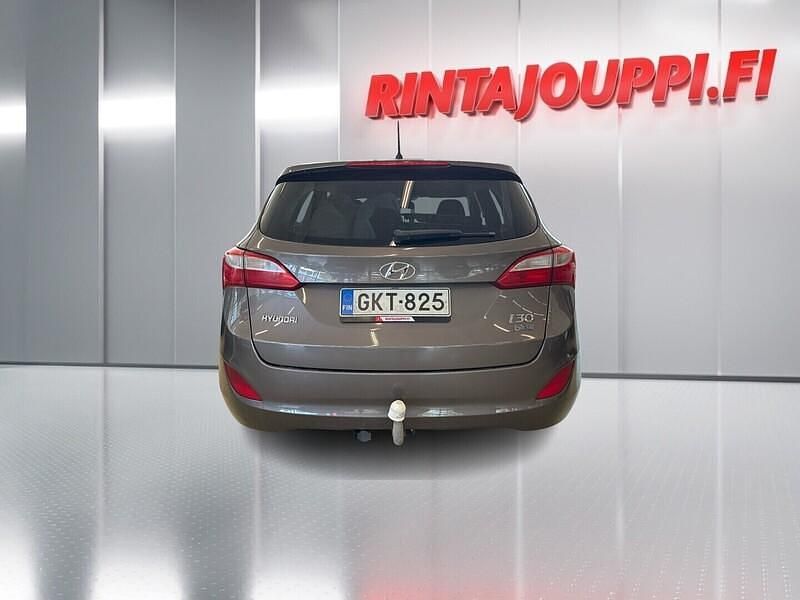 Käytetty Hyundai i30 135 HP (99 kW) 2014 Farmari