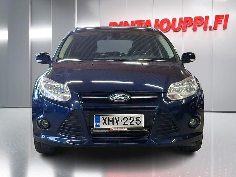 Käytetty Ford Focus Trend 125 HP (91 kW) 2013 Sininen Farmari