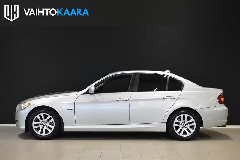 Käytetty BMW 316 116 HP (85 kW) 2011 Harmaa Sedan