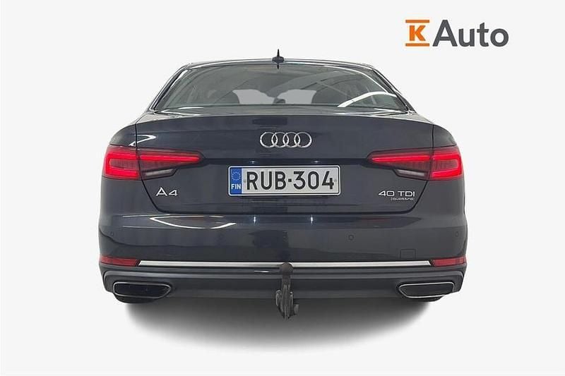 Käytetty Audi A4 Business 190 HP (139 kW) 2019 Vihreä Sedan