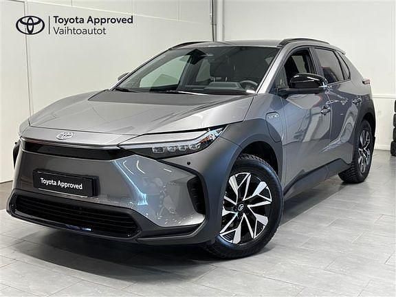Musta Käytetty 2023 Toyota bZ4X Edition Katumaasturi | 39 900 € - Kuva 1/4
