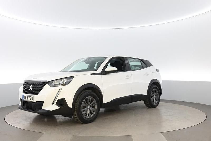 Käytetty Peugeot 2008 Active 101 HP (74 kW) 2022 Katumaasturi