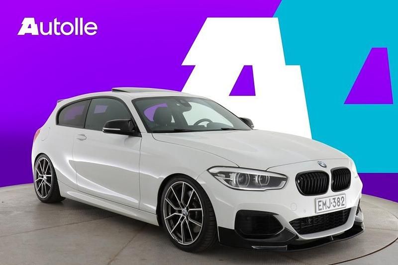 Käytetty 2015 BMW M135 M Sport Viistoperä | 28 990 € - Kuva 1/4