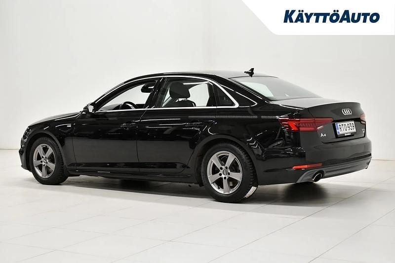 Käytetty Audi A4 Business 190 HP (139 kW) 2018 Musta Sedan