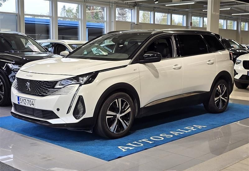 Valkoinen Käytetty 2021 Peugeot 5008 GT Tila-auto | 19 900 € (Perustarjous) - Kuva 1/4