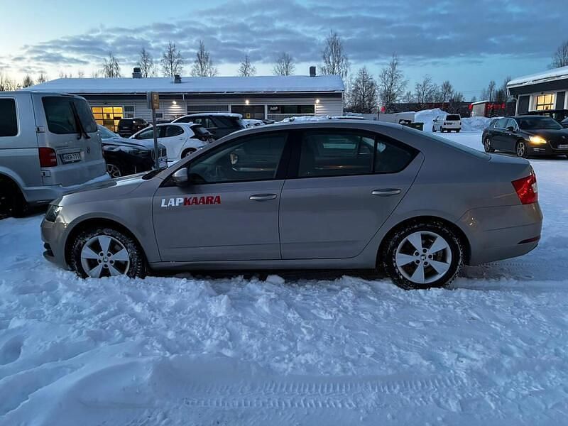 Käytetty Skoda Octavia Active 116 HP (85 kW) 2018 Viistoperä
