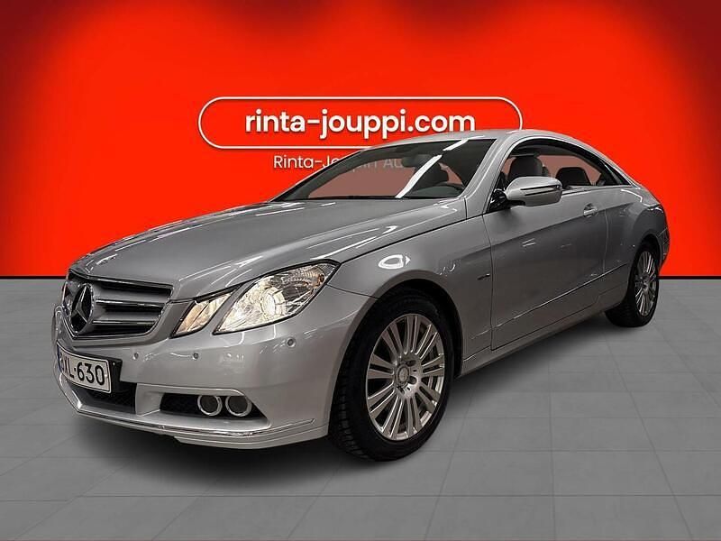 Käytetty 2009 Mercedes E350 Coupe - kaksiovinen | 15 990 € - Kuva 1/3