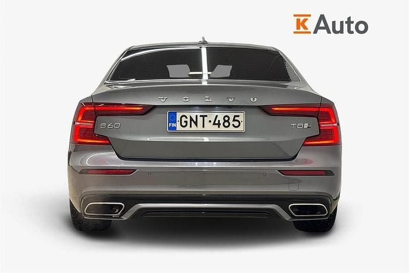 Käytetty Volvo S60 Business Edition 392 HP (288 kW) 2020 Harmaa Sedan