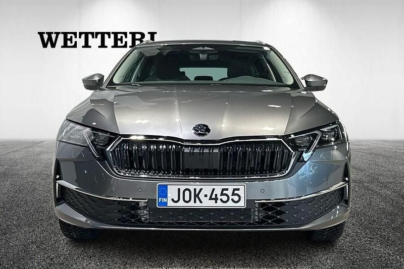 Uusi Skoda Octavia Style 116 HP (85 kW) 2025 Harmaa Farmari