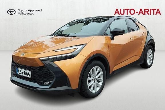 Keltainen Käytetty 2024 Toyota C-HR Edition Katumaasturi | 39 400 € - Kuva 1/4
