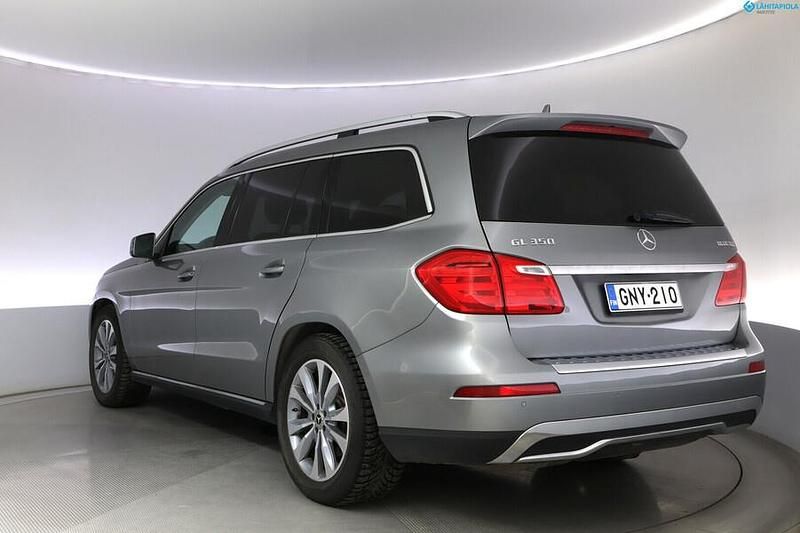 Käytetty Mercedes GL350 258 HP (189 kW) 2014 Harmaa Katumaasturi