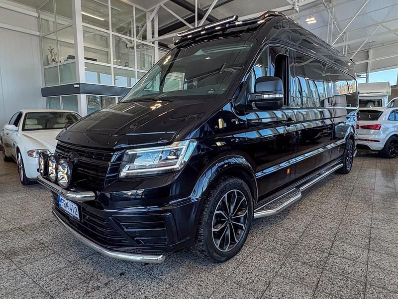 Käytetty VW Crafter 177 HP (130 kW) 2023 Musta Van