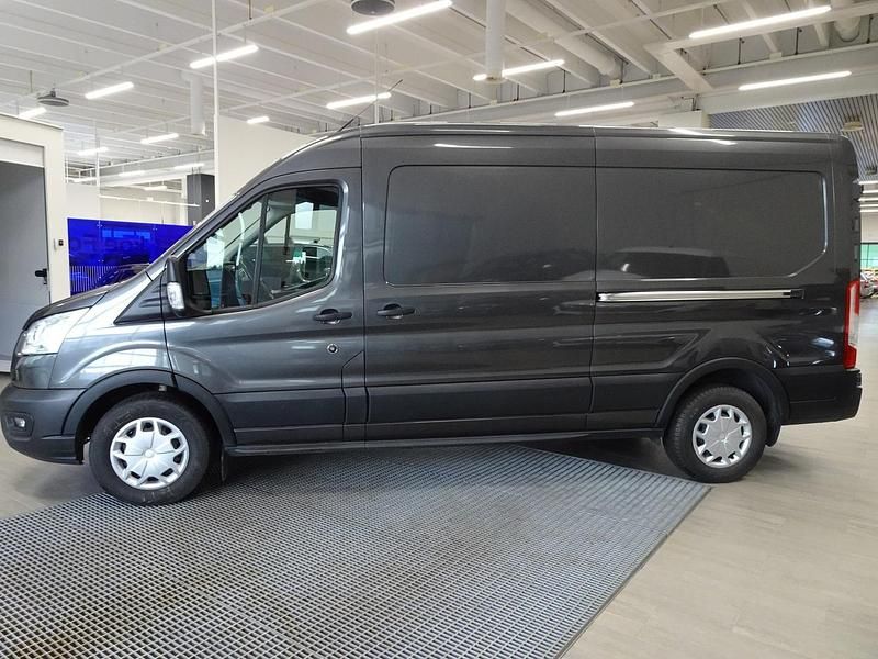 Käytetty Ford Transit Trend 131 HP (96 kW) 2019 Harmaa Van