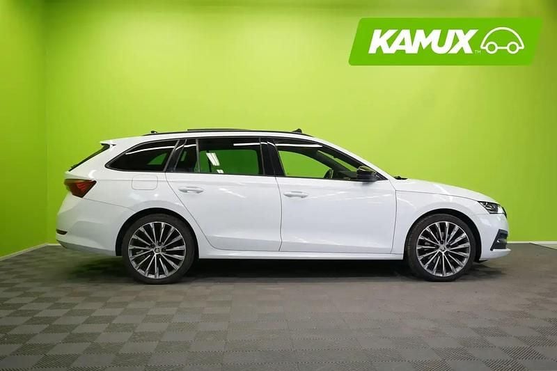 Käytetty Skoda Octavia Style 204 HP (150 kW) 2021 Valkoinen Farmari