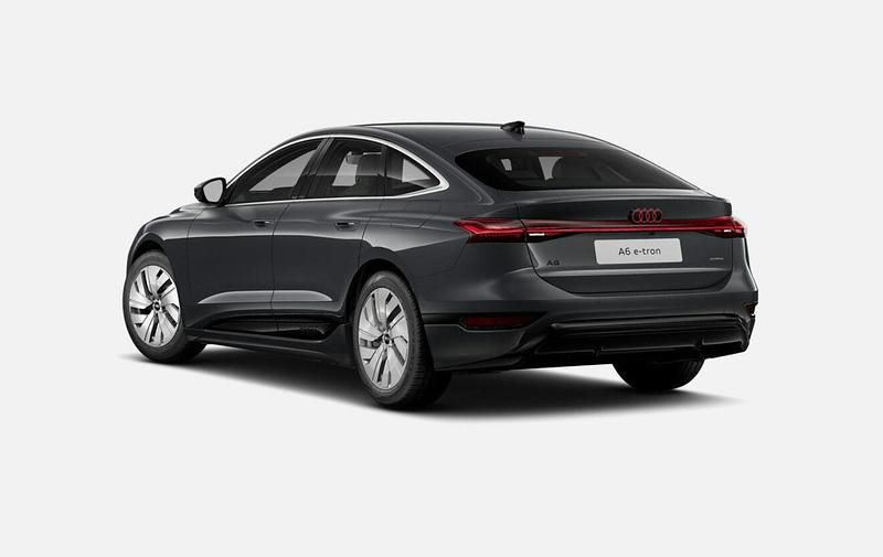 Käytetty Audi e-tron Sportback Design 210 kW (286 HP) 2025 Harmaa Katumaasturi