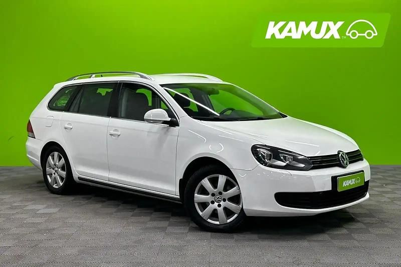 Valkoinen Käytetty 2011 VW Golf Comfortline Farmari | 5 750 € (Perustarjous) - Kuva 1/4
