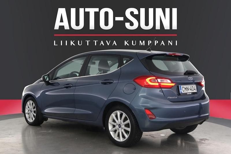 Käytetty Ford Fiesta Titanium 101 HP (74 kW) 2019 Sininen Viistoperä