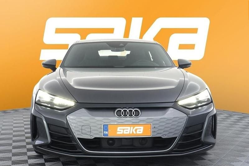 Käytetty Audi e-tron GT quattro 350 kW (476 HP) 2022 Sedan