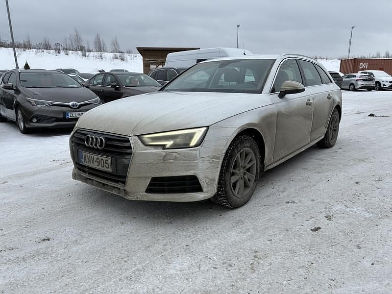 Käytetty Audi A4 Business 190 HP (139 kW) 2016 Farmari