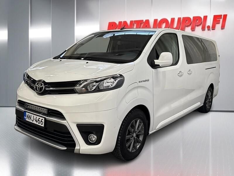 Käytetty Toyota Proace Verso Active 100 kW (136 HP) 2021 Valkoinen Farmari