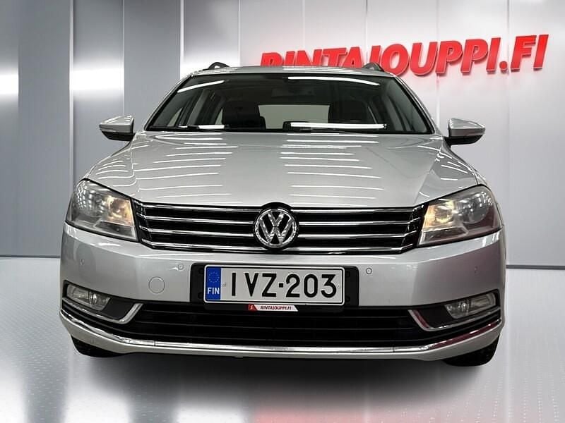 Käytetty VW Passat Comfortline 150 HP (110 kW) 2012 Harmaa Farmari