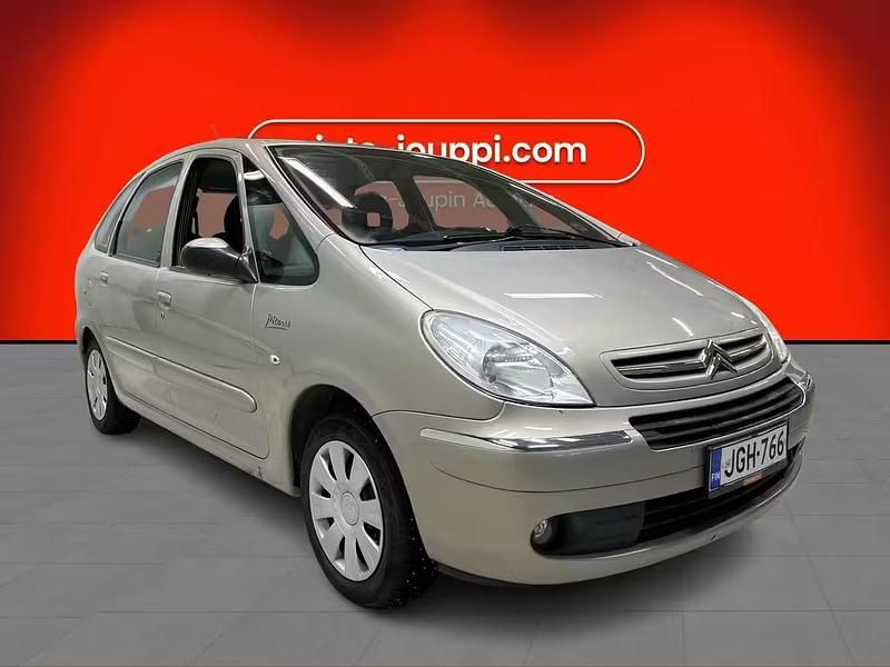Käytetty Citroën Xsara Picasso 2005 Tila-auto