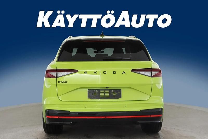 Uusi Skoda Enyaq iV RS 210 kW (286 HP) 2026 Mamba green Katumaasturi