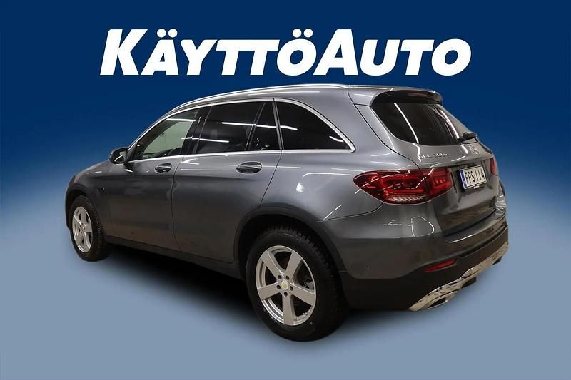 Käytetty Mercedes GLC300e Business 211 HP (155 kW) 2020 Harmaa Katumaasturi