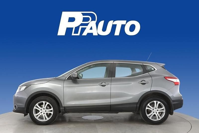 Käytetty Nissan Qashqai Acenta 116 HP (85 kW) 2015 Katumaasturi