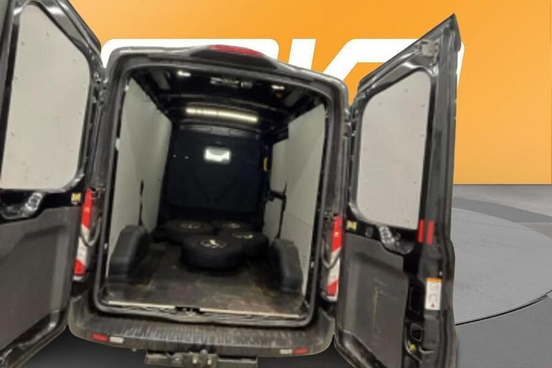 Käytetty Ford Transit Trend 170 HP (125 kW) 2019 Van