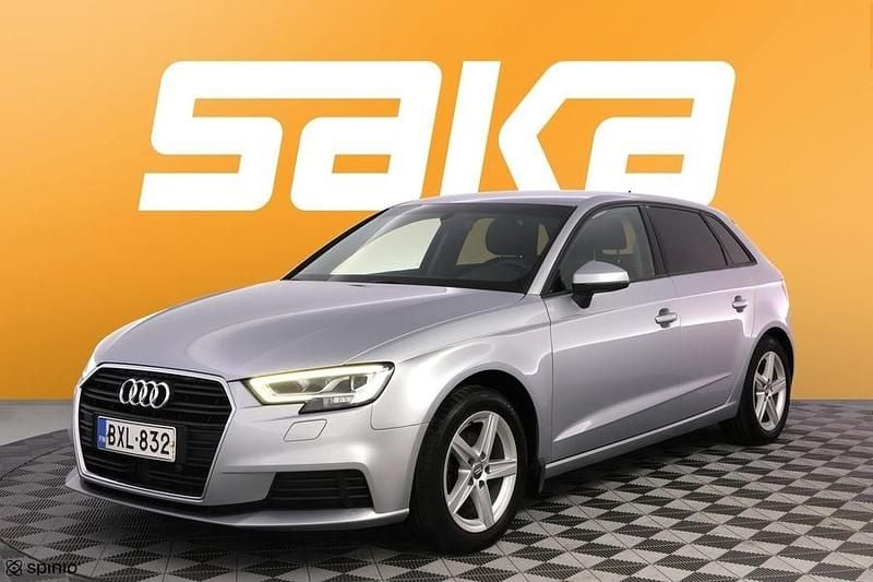 Käytetty Audi A3 Sportback g-tron Business 131 HP (96 kW) 2019 Viistoperä