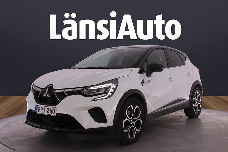 Käytetty Mitsubishi ASX Instyle 159 HP (116 kW) 2023 Katumaasturi