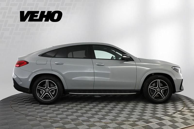Käytetty Mercedes GLE400 Premium 252 HP (185 kW) 2023 Coupe - kaksiovinen