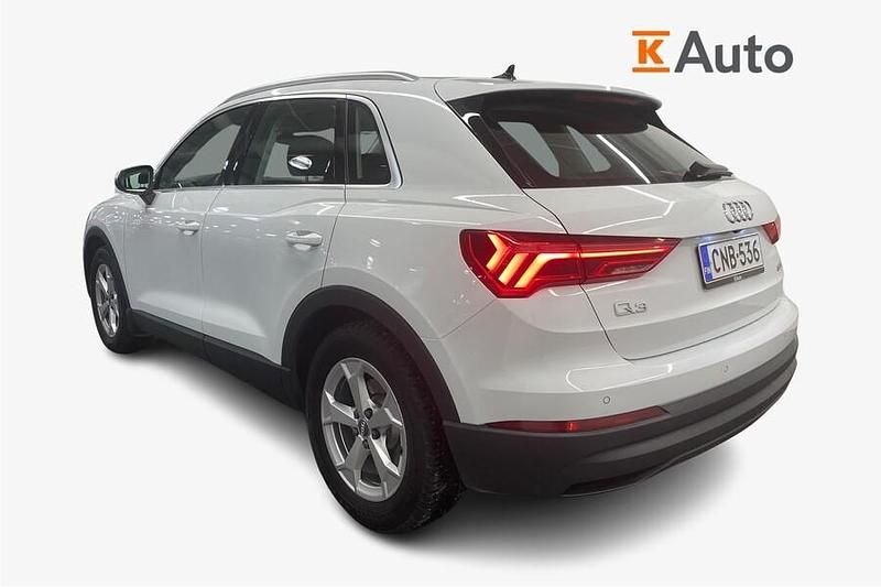 Käytetty Audi Q3 Business 150 HP (110 kW) 2019 Valkoinen Katumaasturi