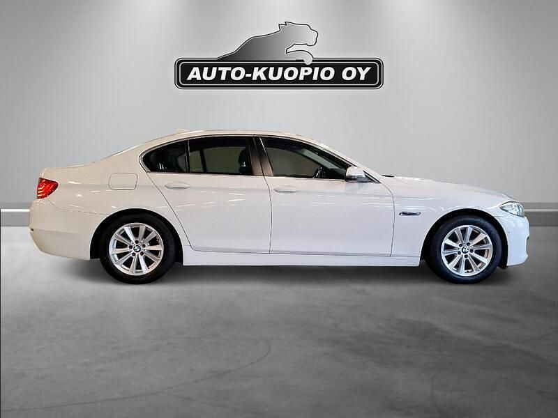 Käytetty BMW 520 184 HP (135 kW) 2013 Valkoinen Sedan