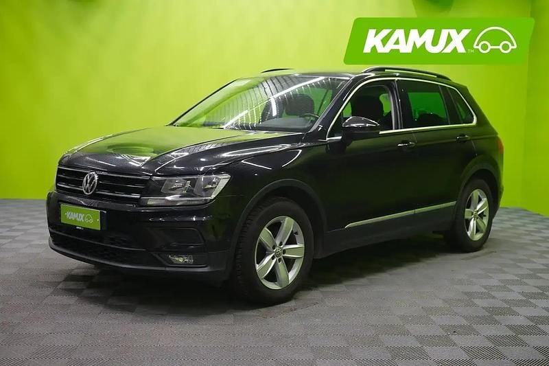 Käytetty VW Tiguan Comfortline 150 HP (110 kW) 2018 Musta Katumaasturi