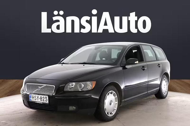 Käytetty Volvo V50 136 HP (100 kW) 2005 Musta Farmari