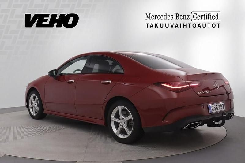 Käytetty Mercedes CLA250e Advanced Plus 163 HP (119 kW) 2024 Punainen Sedan