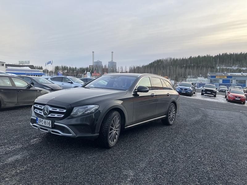 Käytetty Mercedes E220 All-Terrain 194 HP (142 kW) 2019 Farmari