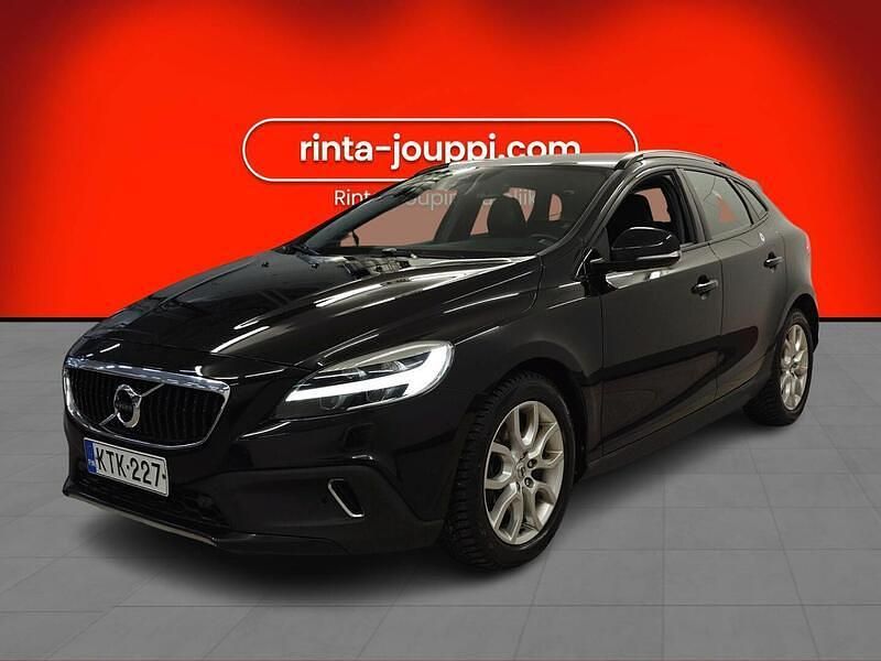 Musta Käytetty 2018 Volvo V40 Business Edition Viistoperä | 21 890 € (Hieman kallis) - Kuva 1/3