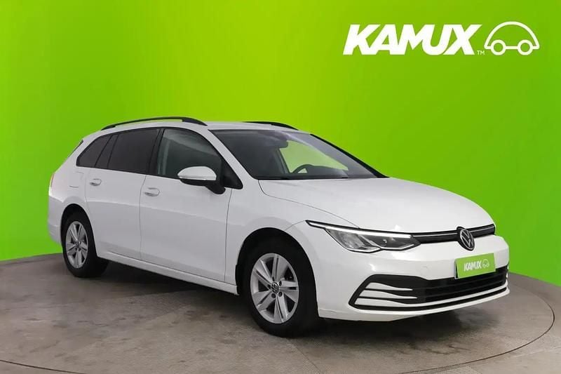 Valkoinen Käytetty 2023 VW Golf VIII Comfortline Farmari | 18 860 € - Kuva 1/4