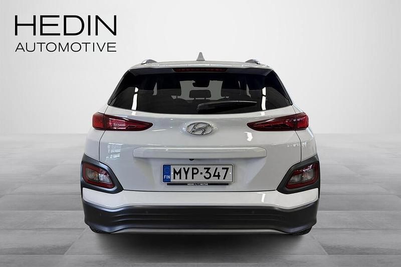 Käytetty Hyundai Kona Style 150 kW (204 HP) 2019 Valkoinen Katumaasturi