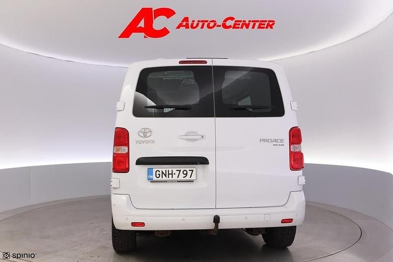Käytetty Toyota Proace 122 HP (89 kW) 2019 Valkoinen Tila-auto