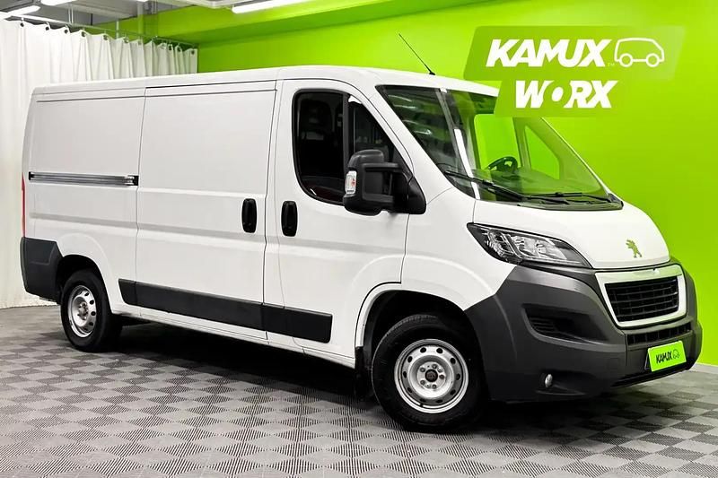 Käytetty Peugeot Boxer 131 HP (96 kW) 2015 Valkoinen Van