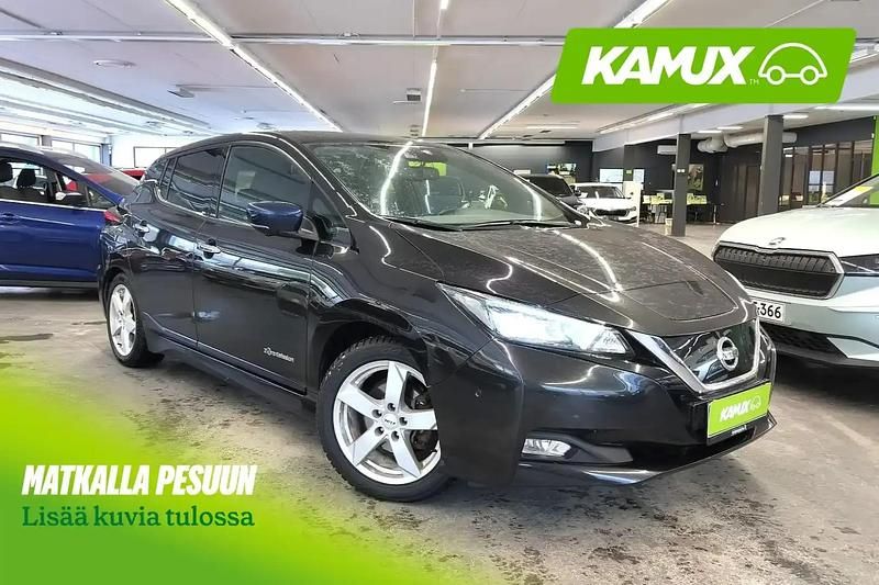 Musta Käytetty 2018 Nissan Leaf Tekna Viistoperä | 9 490 € (Perustarjous) - Kuva 1/4