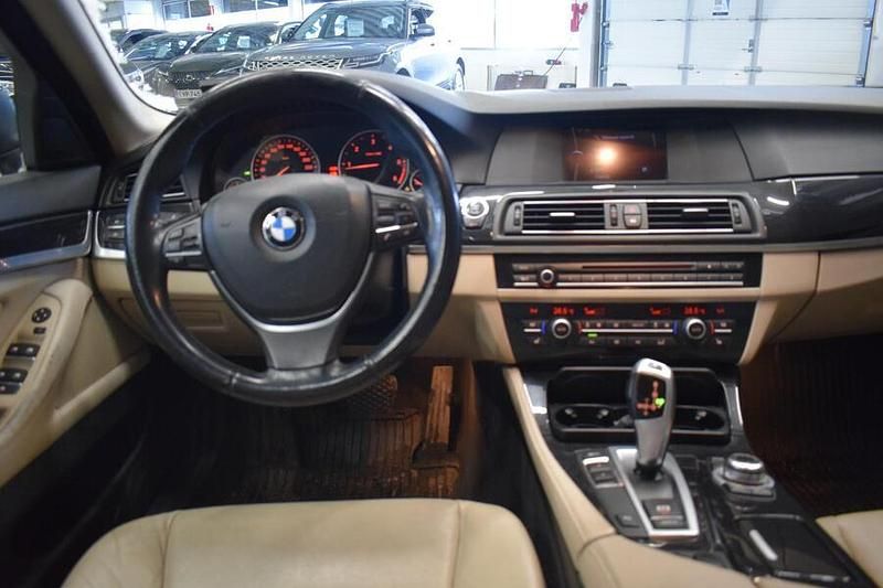 Käytetty BMW 520 184 HP (135 kW) 2013 Farmari