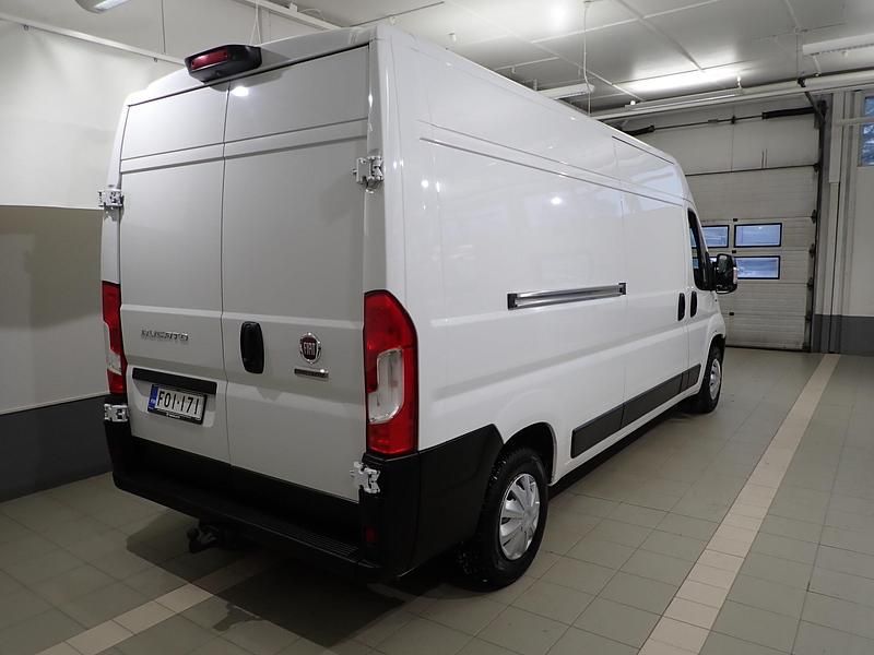 Käytetty Fiat Ducato 158 HP (116 kW) 2005 Punainen Van
