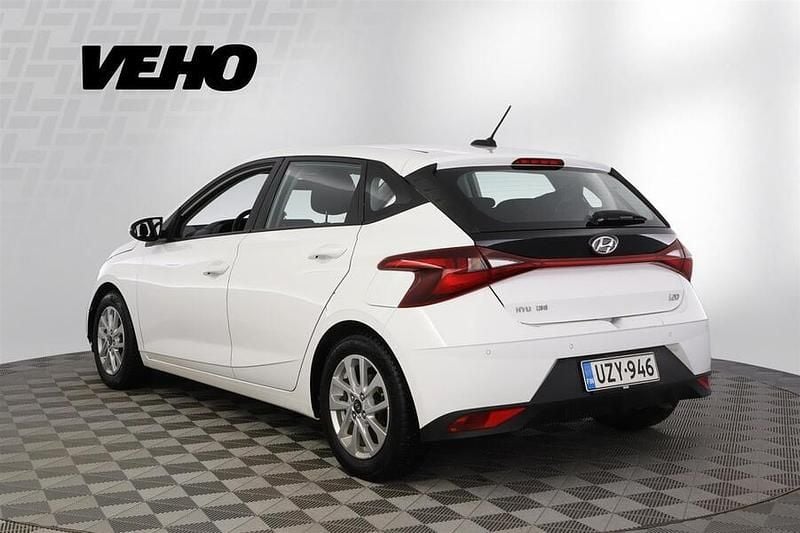 Käytetty Hyundai i20 83 HP (61 kW) 2021 Valkoinen Viistoperä