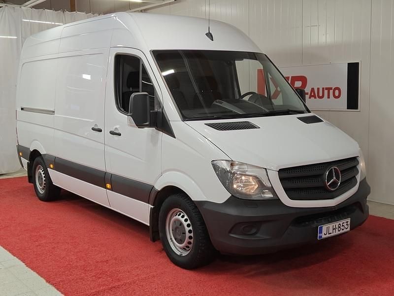 Käytetty Mercedes Sprinter 163 HP (119 kW) 2017 Van