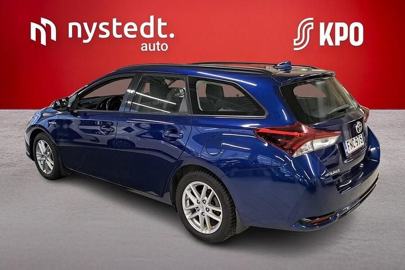 Käytetty Toyota Auris Touring Sports Edition 99 HP (72 kW) 2017 Sininen Farmari